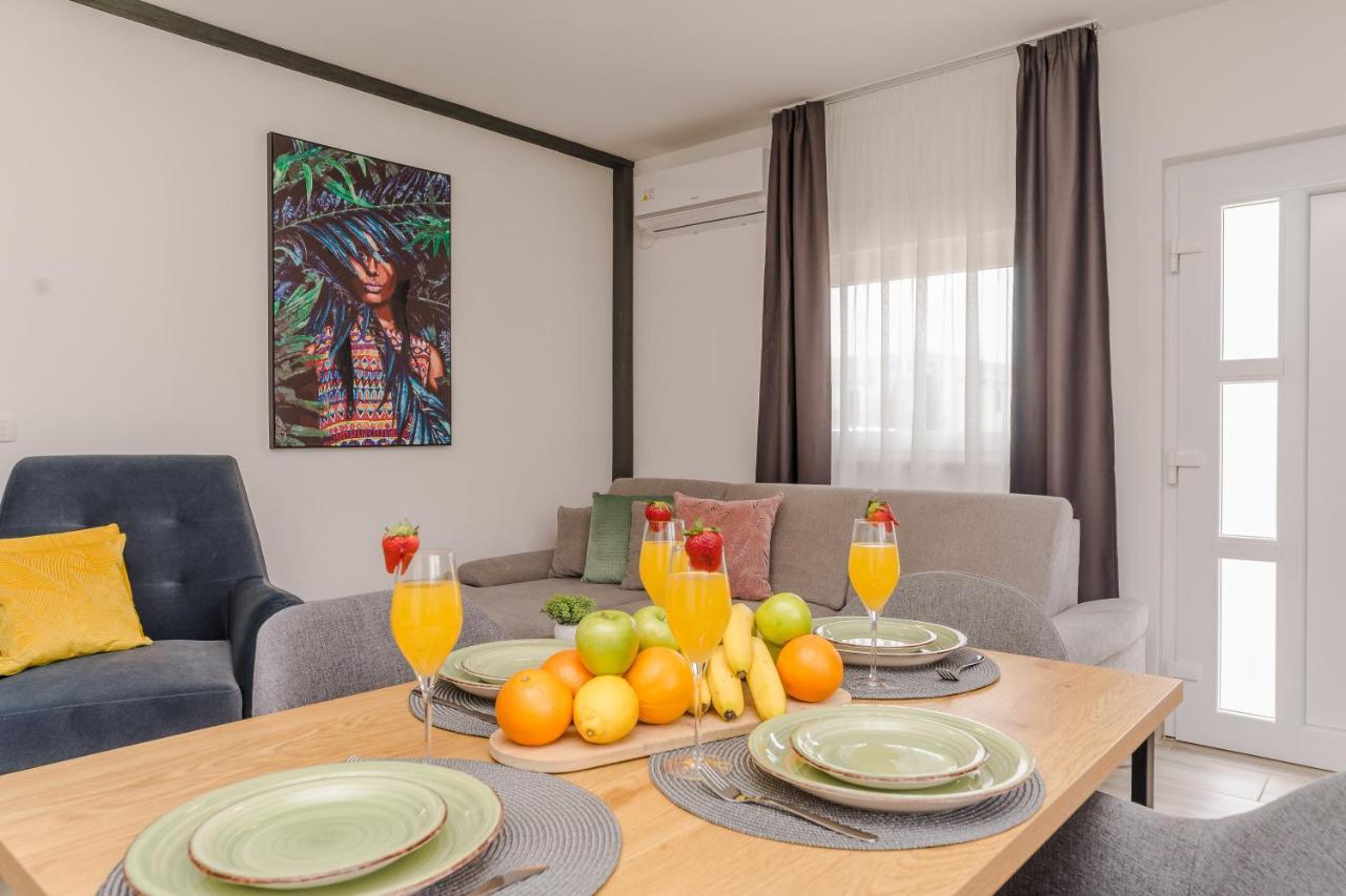 Apartmani Dmarie بريفلاكا المظهر الخارجي الصورة